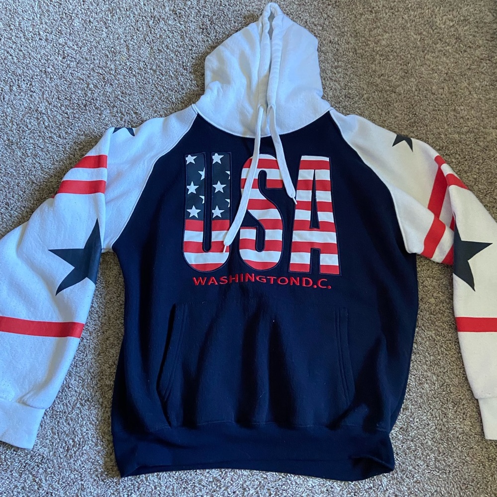 Large Patriotic USA Washington DC Hoodie!